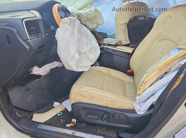 2T2HZMAA3MC208520 2021 LEXUS RX Cream წინა სალონის ხედი