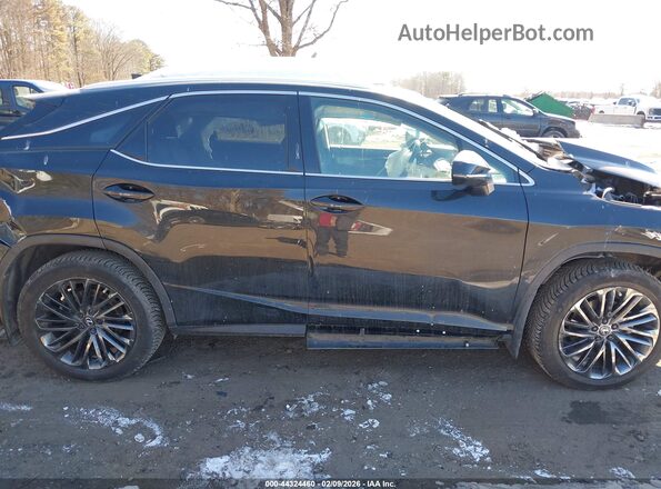 2T2HZMDA6NC318815 2022 LEXUS RX 350 Black Widok wnętrza z tyłu