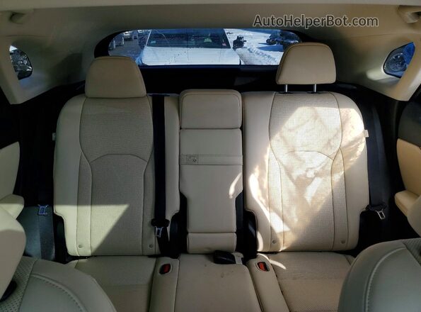 2T2HZMDA7NC353363 2022 LEXUS RC White Հետևի նստատեղերի տեսք