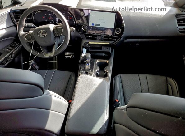 2T2KGCEZ0TC097316 2026 LEXUS NX Серый Вид панели приборов