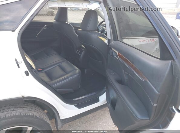 2T2ZZMCA3JC094497 2018 LEXUS RX 350 White Вид задніх сидінь