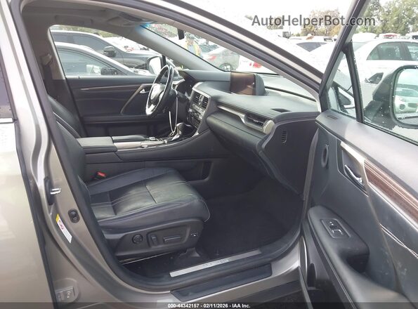 2T2ZZMCA6JC101880 2018 LEXUS RX 350 Серебряный Вид салона спереди