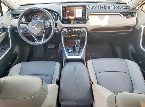 2T3DWRFVXKW010170 2019 TOYOTA LIMITED Белый 
