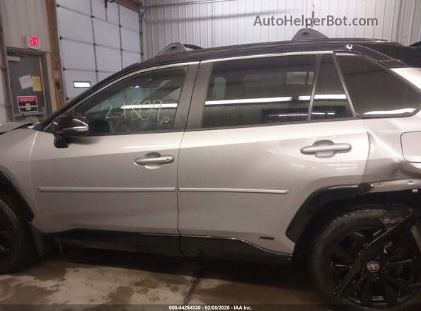 2T3E6RFV6RW078061 2024 TOYOTA RAV4 HYBRID Серебряный 