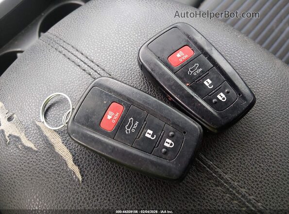 2T3EWRFV9KW040751 2019 TOYOTA RAV4 HYBRID Белый Вид панели приборов