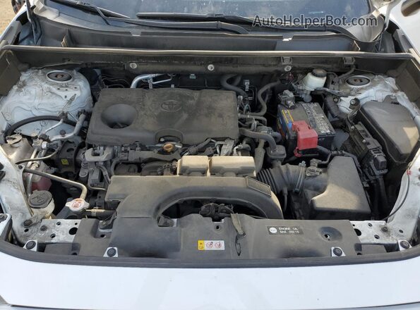 2T3F1RFV1KW027818 2019 TOYOTA LE White 