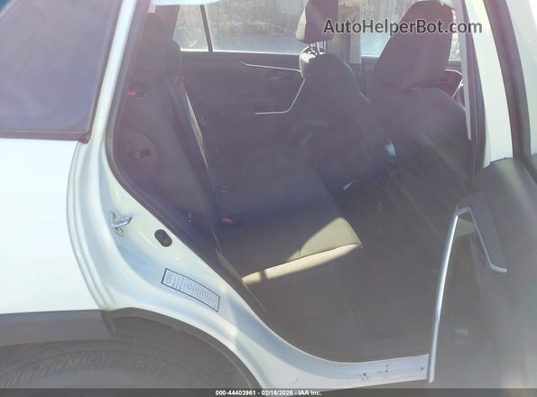 2T3F1RFV7PC326500 2023 TOYOTA LE White Vista de la etiqueta del VIN