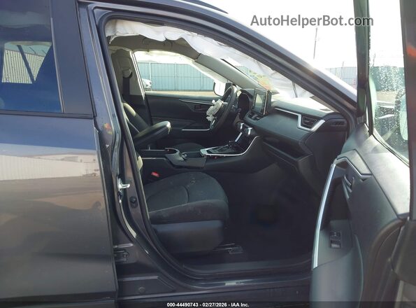 2T3G1RFVXMW142831 2021 TOYOTA LE Gray Вид салону спереду