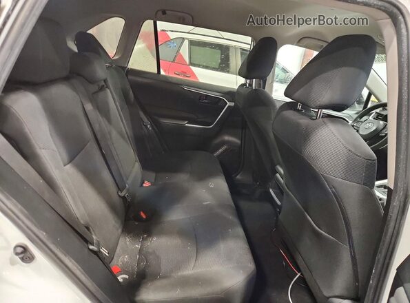 2T3H1RFV0KW004443 2019 TOYOTA LE White 
