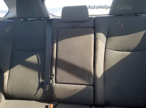2T3H1RFV4KW005031 2019 TOYOTA LE Белый 