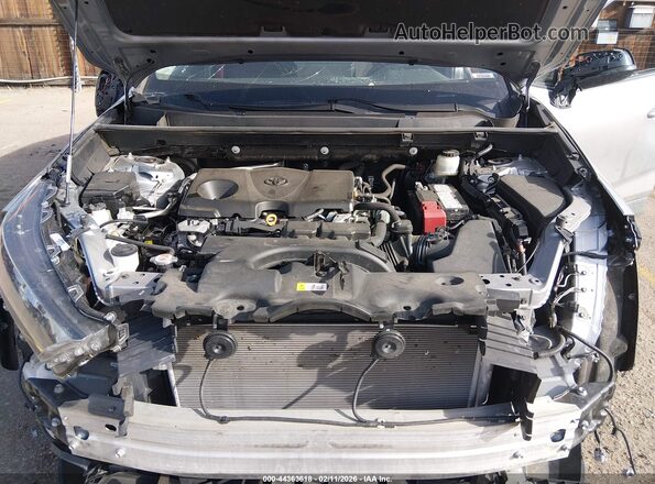 2T3H1RFV4MC122712 2021 TOYOTA LE Silver Rear view