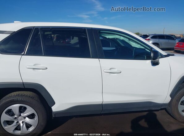 2T3H1RFV8RC268733 2024 TOYOTA LE White Widok wnętrza z tyłu