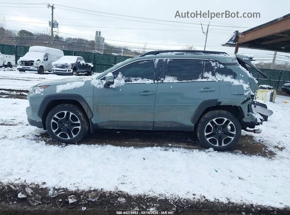 2T3J1RFV1KW004064 2019 TOYOTA RAV4 Gray 