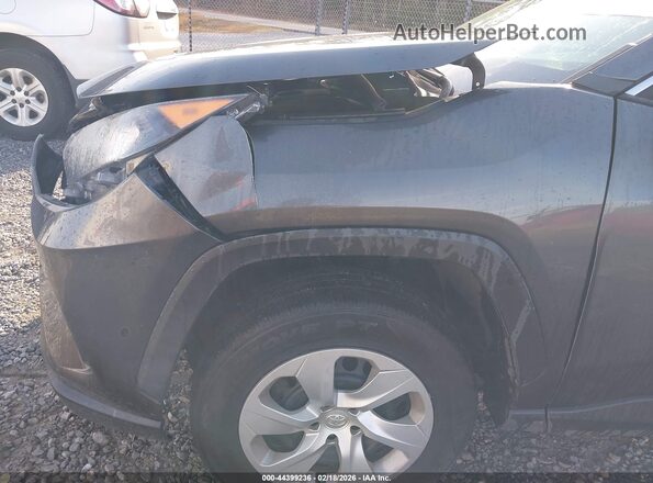 2T3K1RFV8KW038202 2019 TOYOTA LE Gray 