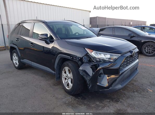 2T3P1RFV3KW066706 2019 TOYOTA LE Black Դիմացի տեսք