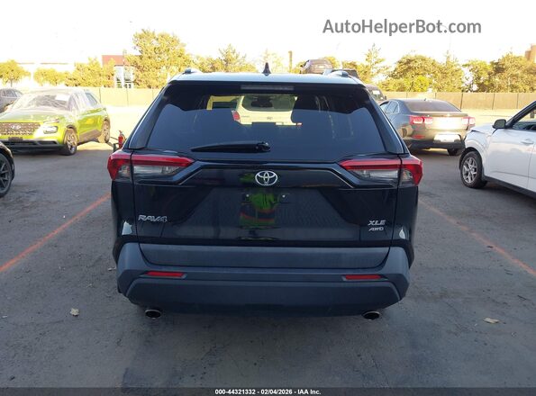 2T3P1RFV3KW066706 2019 TOYOTA LE Black 