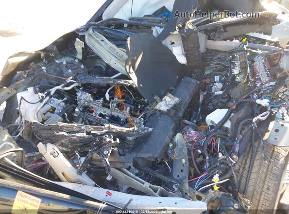 2T3P1RFV4SW614714 2025 TOYOTA LE Black Հետևի տեսք