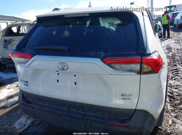 2T3P1RFV5PC330520 2023 TOYOTA LE White 