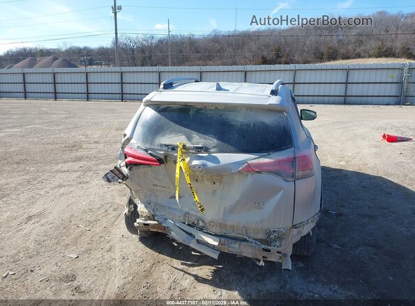 2T3RFREVXGW537088 2016 TOYOTA LE Silver 