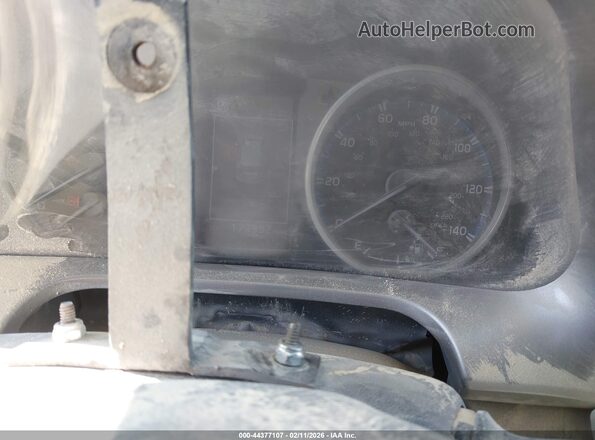 2T3RFREVXGW537088 2016 TOYOTA LE Silver Вид задніх сидінь