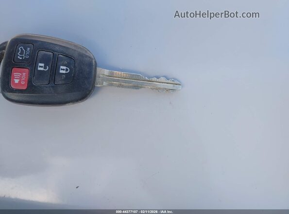 2T3RFREVXGW537088 2016 TOYOTA LE Silver Вид панелі приладів