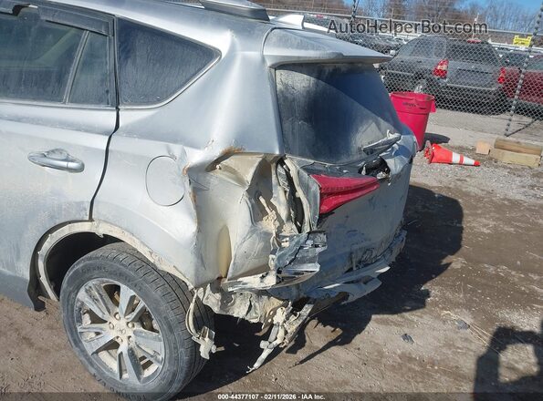 2T3RFREVXGW537088 2016 TOYOTA LE Silver 