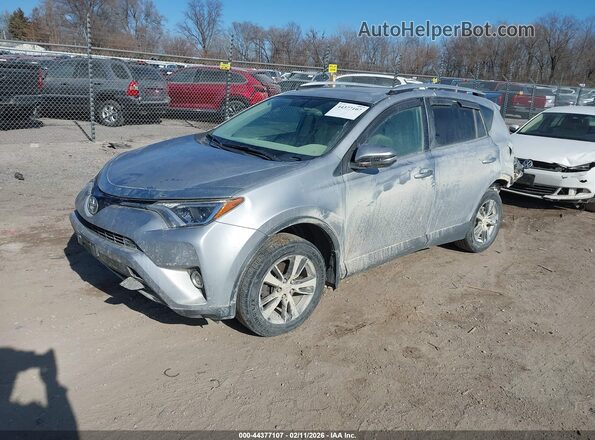 2T3RFREVXGW537088 2016 TOYOTA LE Silver Передня ліва чверть