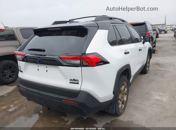 2T3UWRFV3RW215209 2024 TOYOTA RAV4 HYBRID Белый Задняя правая четверть