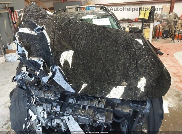 2T3UWRFV9SW252884 2025 TOYOTA RAV4 HYBRID Black Rear view