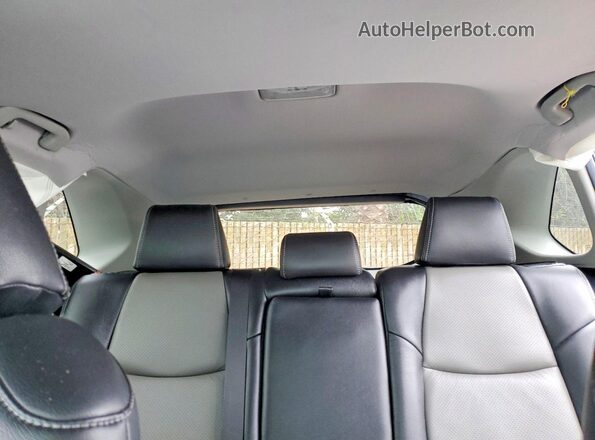 2T3W1RFV1KW021274 2019 TOYOTA LE Silver 