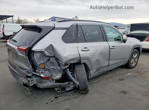 2T3W1RFV1KW021274 2019 TOYOTA LE Silver 