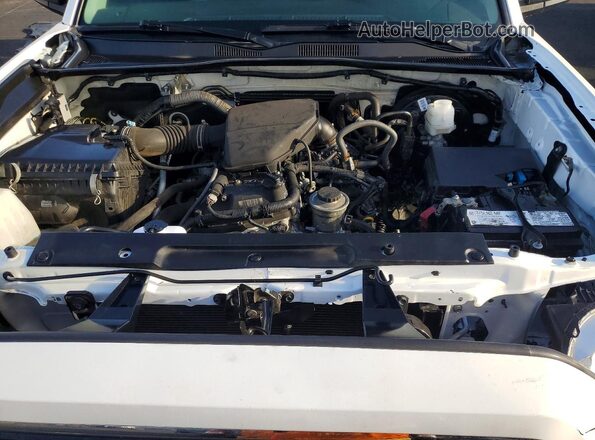 5TFRX5GN0KX139640 2019 TOYOTA TACOMA White Շարժիչի բաժամունքի տեսք