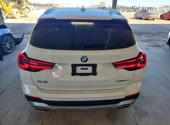 5UX43DP02R9X17156 2024 BMW X3 Белый 