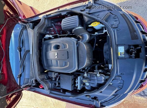 1C4RJFAGXKC670384 2019 JEEP GRAND CHER Burgundy Vista del salpicadero