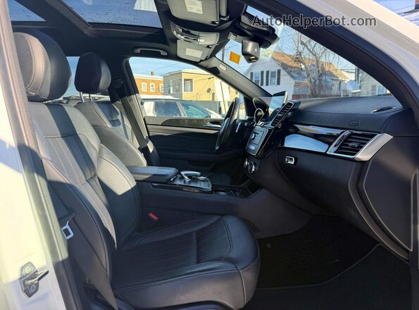 4JGDF6EE9KB220795 2019 MERCEDES-BENZ GLS White Engine compartment view