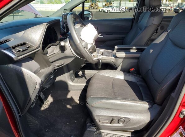 5TDDRKEC5PS170450 2023 TOYOTA SIENNA Красный Вид панели приборов