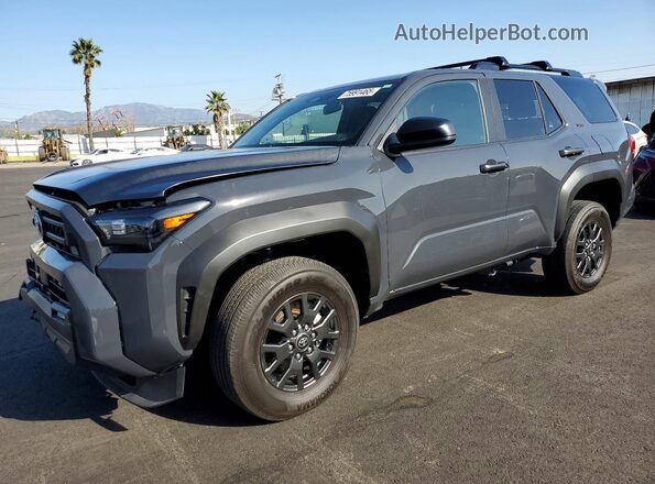 JTEVA5AR7S5004951 2025 TOYOTA 4RUNNER Серый 