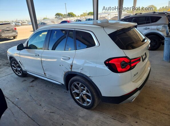 5UX43DP02R9X17156 2024 BMW X3 Белый 