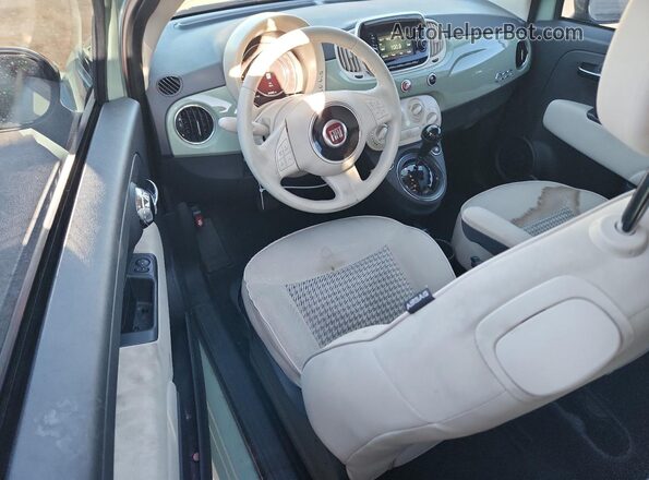 3C3CFFKR3HT661924 2017 FIAT 500 Зеленый Вид панели приборов