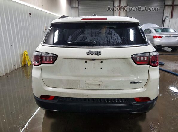 3C4NJCBB3KT854876 2019 JEEP COMPASS White 