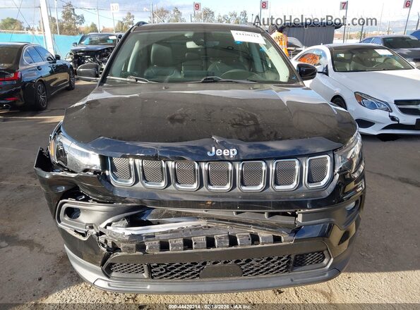 3C4NJCBB3NT214252 2022 JEEP COMPASS Черный Вид щитка приборов