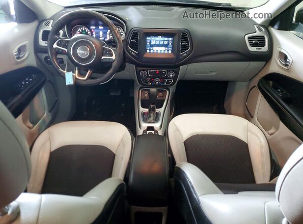 3C4NJCBB9KT843770 2019 JEEP COMPASS Black 