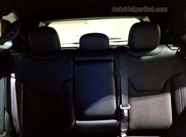 3C4NJDBN7PT534970 2023 JEEP COMPASS Blue Widok tylnych siedzeń