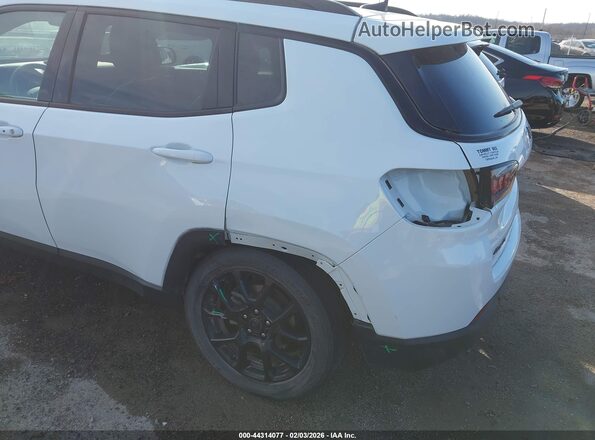 3C4NJDBN8ST556145 2025 JEEP COMPASS White Vista frontal