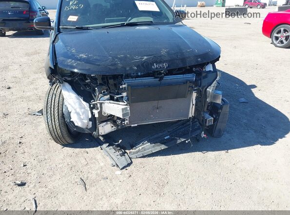 3C4NJDBN8TT151467 2026 JEEP COMPASS Black Widok z przodu