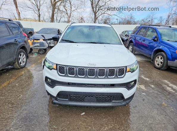 3C4NJDBN9PT561748 2023 JEEP COMPASS White Vista frontal