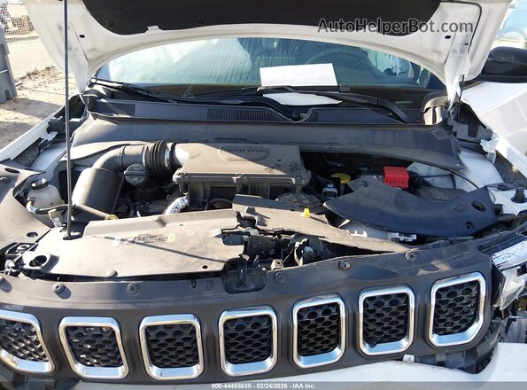3C4NJDBNXPT561662 2023 JEEP COMPASS White უკანა ხედი