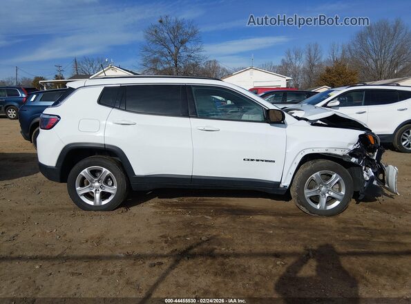 3C4NJDBNXPT561662 2023 JEEP COMPASS White უკანა სალონის ხედი