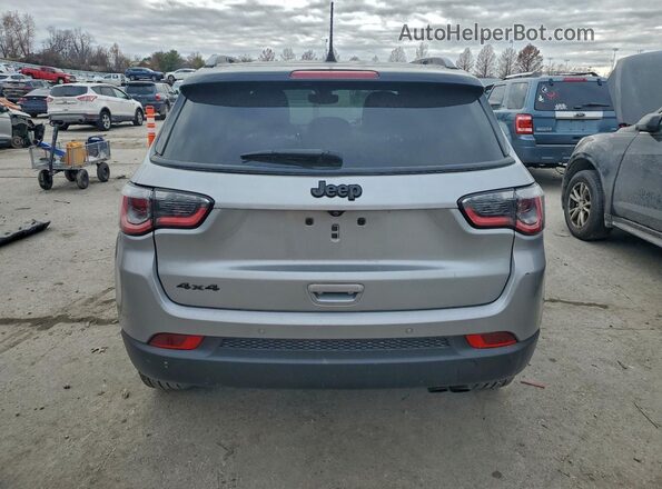 3C4NJDCB1KT669875 2019 JEEP COMPASS Серый 