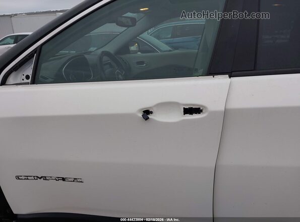 3C4NJDCB2HT641754 2017 JEEP NEW COMPASS White 
